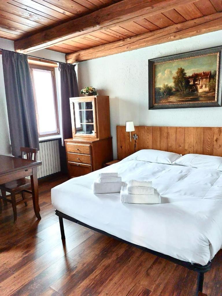Residence Du Commerce Oulx Eksteriør bilde